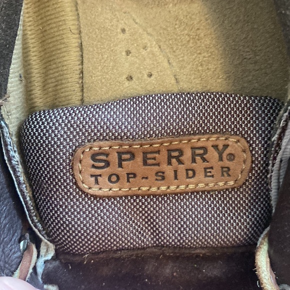 Size 6 Dark Brown Sperry’s - Picture 3 of 4